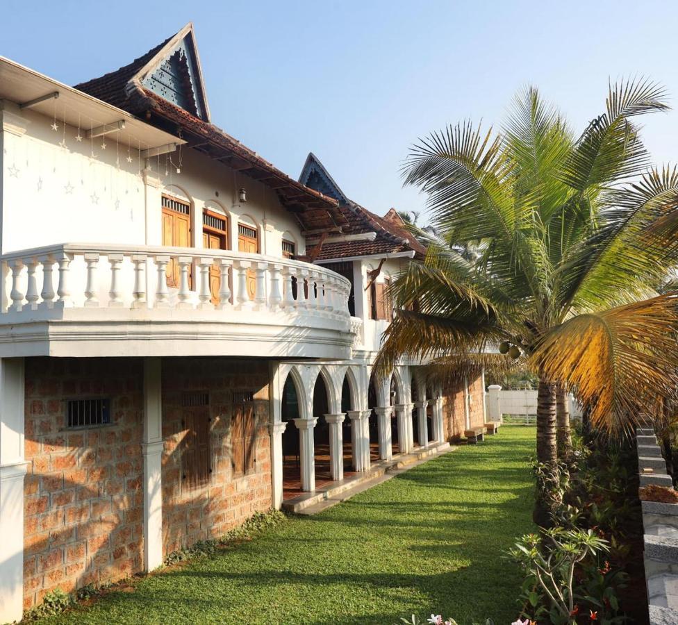 Beside The River Alappuzha Exterior photo